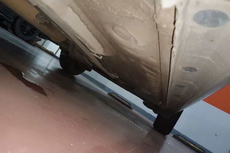 丰田 威驰FS 2017款 1.5L CVT锋驰版局部细节9004