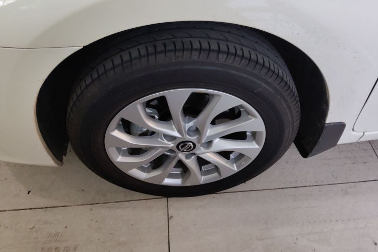 日产 轩逸 2024款 经典 1.6XL CVT豪华版车身外观6007