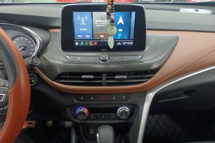 别克 昂科拉 2020款 20T CVT豪华型中控内饰16