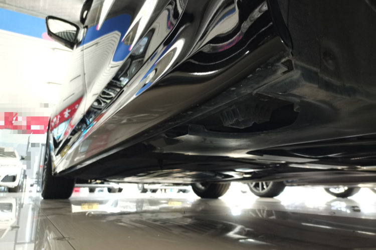 宝马5系 2022款 改款 530Li 领先型 M运动套装局部细节9002