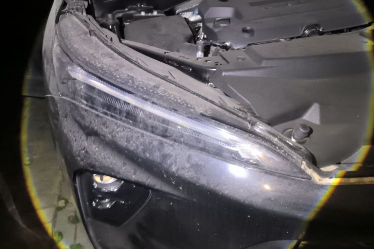 别克 2025款 昂科威Plus 28T 两驱白金版车身外观8