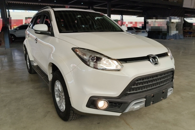 江铃 驭胜S350 2017款 2.0T 自动两驱柴油豪华版5座车身外观6002