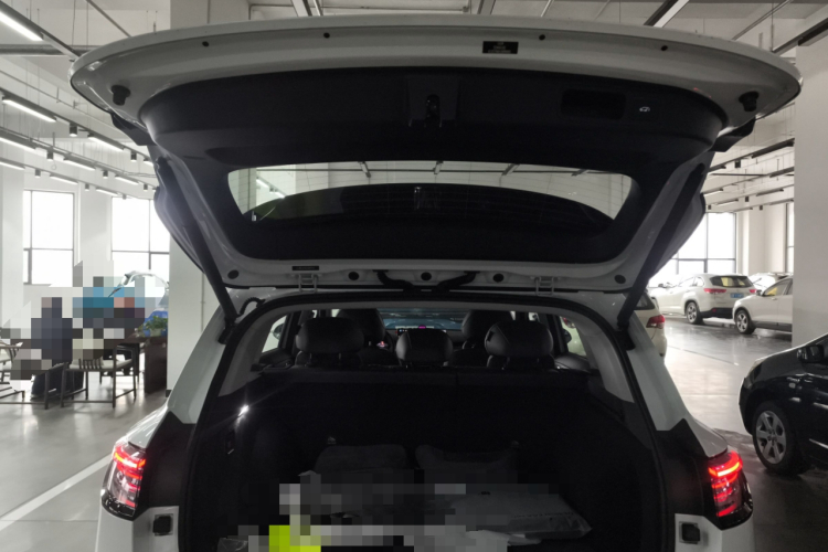 鸿蒙智行 尚界H5 2025款 增程 Max局部细节23