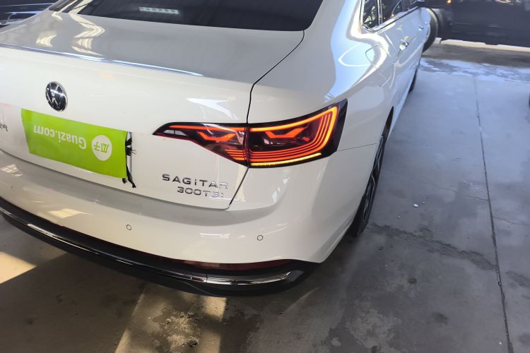 大众 速腾 2025款 改款二 300TSI DSG超越版车身外观6006