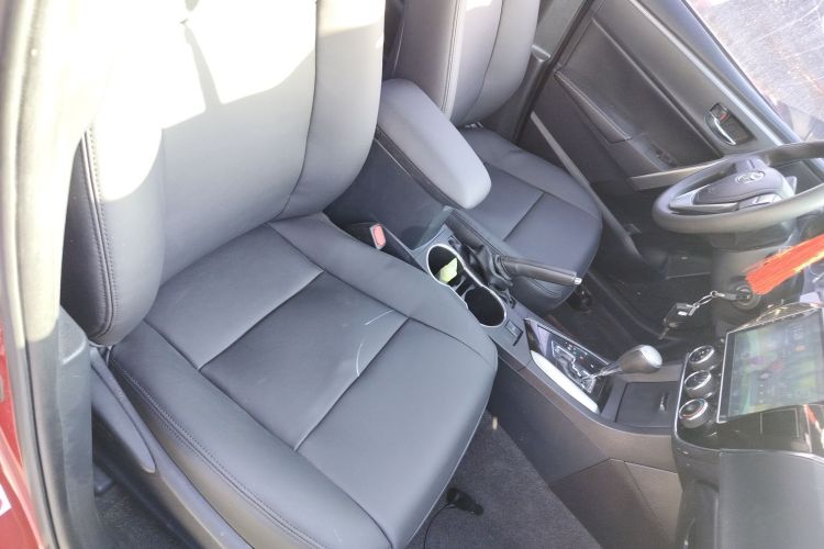 丰田 卡罗拉 2017款 1.6L CVT GL局部细节41