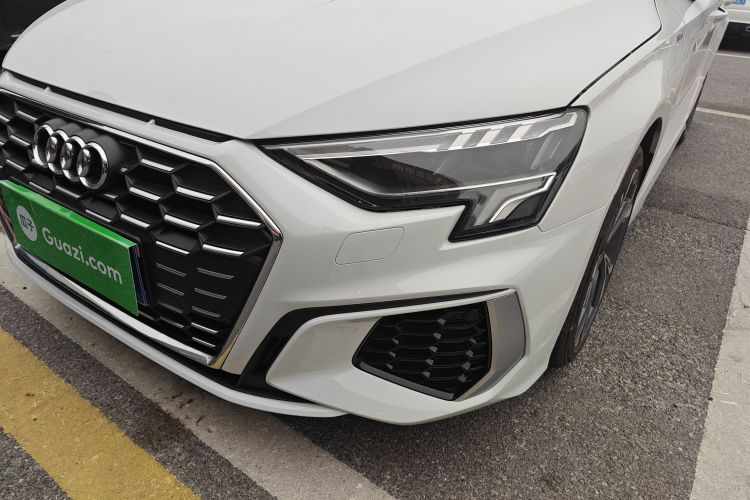 奥迪A3 2024款 A3L Limousine 35 TFSI 时尚运动型局部细节36