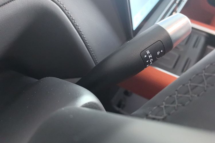 理想汽车 理想L9 2024款 Ultra中控内饰18