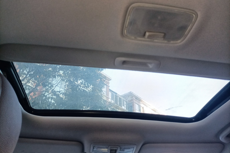 起亚 智跑 2015款 2.0L 自动两驱版GL局部细节22