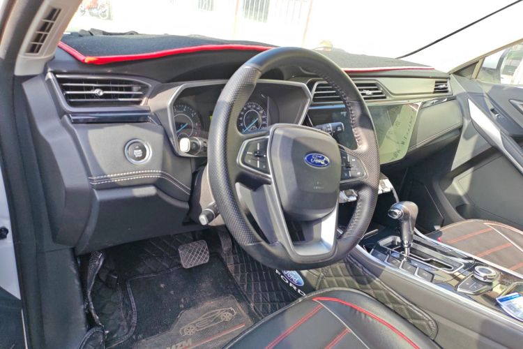 福特 2020款 领界S EcoBoost 145 CVT铂领型中控内饰12