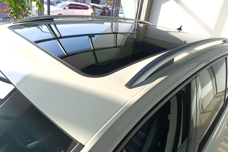 大众 2021款 途安L 280TSI DSG舒适版 7座局部细节57