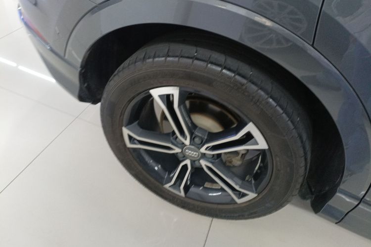 奥迪Q3 2021款 40 TFSI 时尚动感型车身外观6001