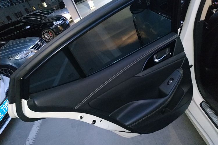 日产 西玛 2016款 2.5L XL 豪华版中控内饰7008