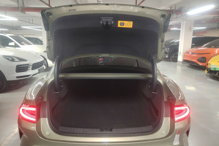 小米汽车 小米SU7 2024款 四驱超长续航高阶智驾Max版局部细节23