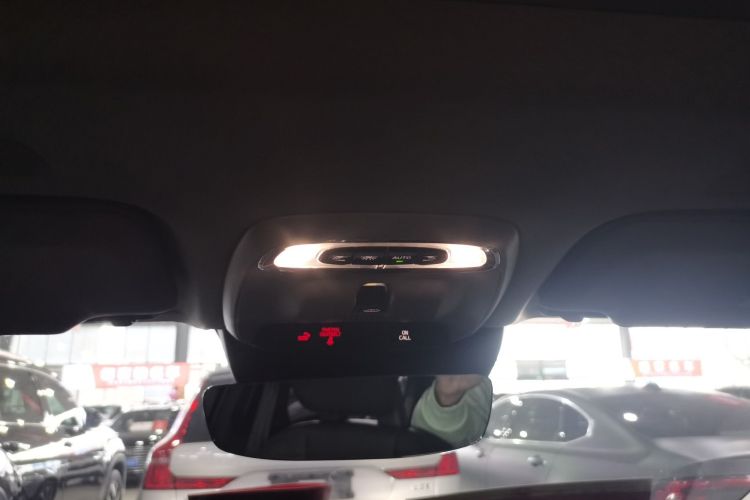 沃尔沃V90 2017款 Cross Country T5 AWD 智远版中控内饰22