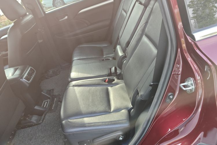 丰田 汉兰达 2017款 2.0T 四驱豪华版 7座中控内饰21