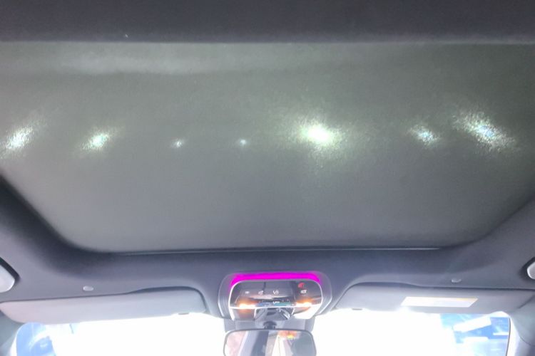 奔驰C级 2023款 改款 C 260 L 运动版中控内饰22