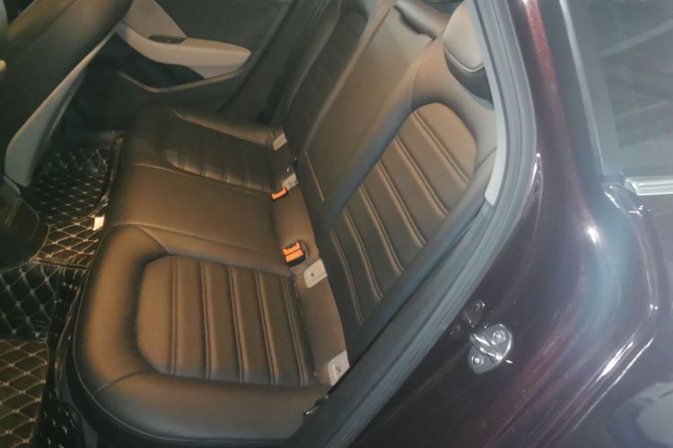 奥迪A3 2019款 Sportback 35 TFSI 进取型 国V中控内饰7004