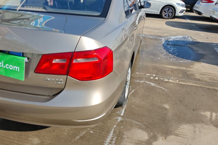 大众 捷达 2015款 质惠版 1.6L 手动时尚型车身外观6006