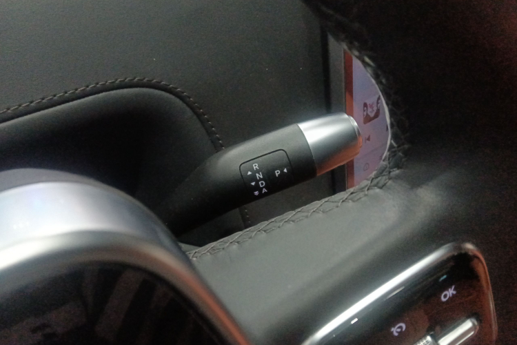 理想汽车 理想L7 2023款 Pro中控内饰18