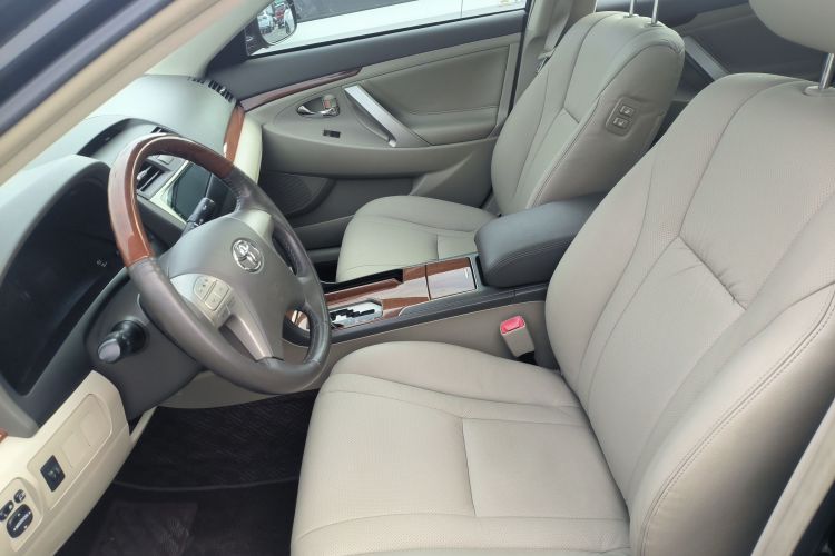 丰田 凯美瑞 2013款 200G 经典豪华版局部细节19