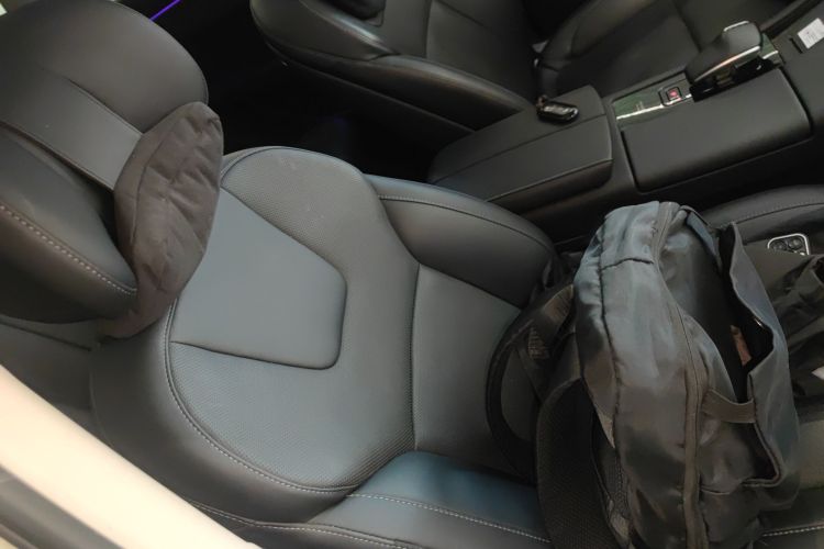 鸿蒙智行 问界M5 2022款 增程后驱标准版局部细节41