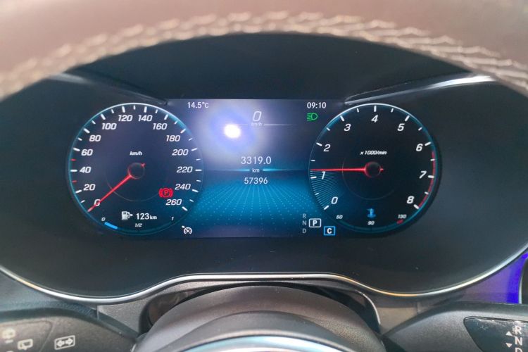 奔驰GLC 2022款 改款二 GLC 260 L 4MATIC 豪华型中控内饰14