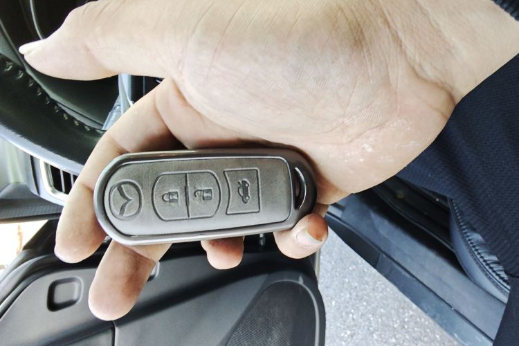 马自达3 昂克赛拉 2017款 三厢 2.0L 自动尊贵型 国VI中控内饰11