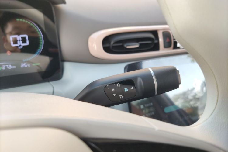 零跑汽车 零跑T03 2024款 403舒享版中控内饰18