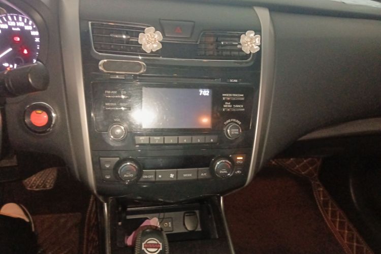 日产 天籁 2013款 2.0L XL舒适版局部细节16