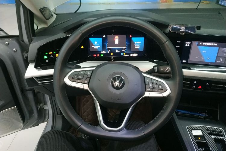 大众 高尔夫 2023款 200TSI DSG Pro中控内饰13