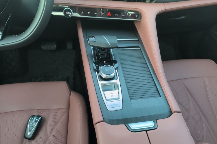 长安CS75 PLUS 2024款 第三代 冠军版 2.0T 智驾劲擎型局部细节18