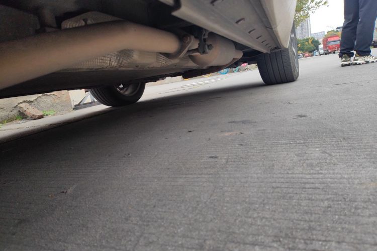 理想汽车 理想ONE 2020款 增程6座版局部细节9002