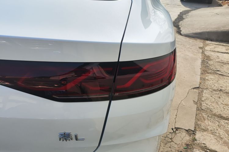 比亚迪 秦L 2024款 DM-i 120KM超越型车身外观9