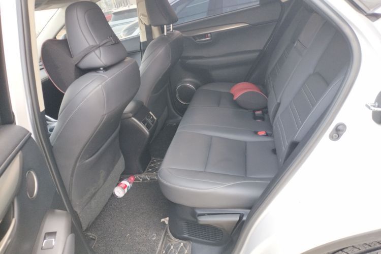 雷克萨斯NX 2020款 300h 前驱 锋尚版 国VI中控内饰21