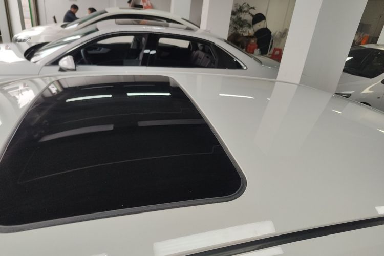 丰田 卡罗拉 2019款 1.2T S-CVT GL-i精英版局部细节57