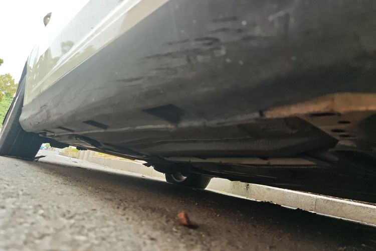 福特 福克斯 2012款 三厢 1.6L 自动风尚型局部细节9001