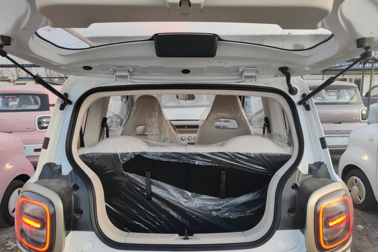 奔腾小马 2026款 222km 萌趣马 Plus局部细节23