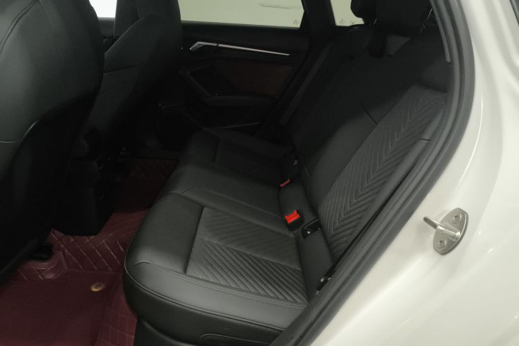 奥迪A3 2021款 Sportback 35 TFSI 时尚致雅型中控内饰21