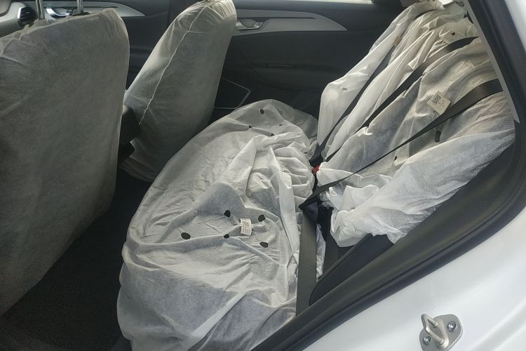 吉利几何A 2024款 500KM 出行版中控内饰21