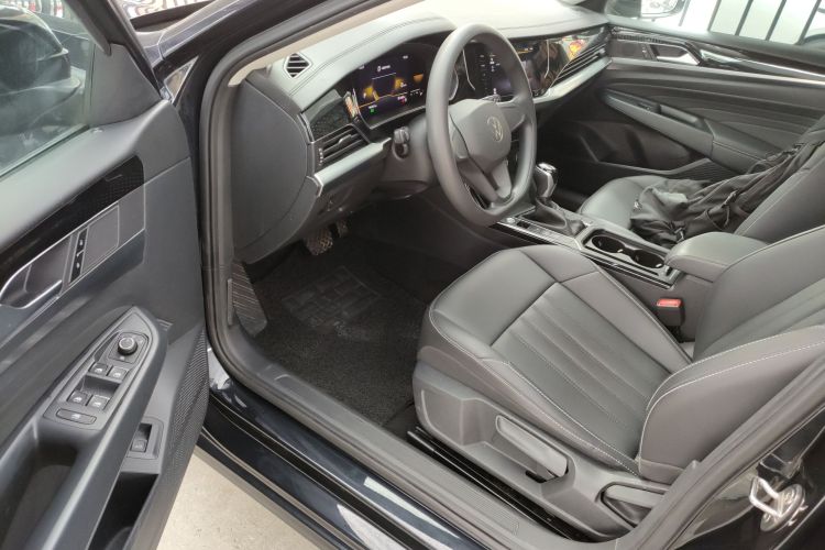 大众 帕萨特 2022款 280TSI 商务版中控内饰20