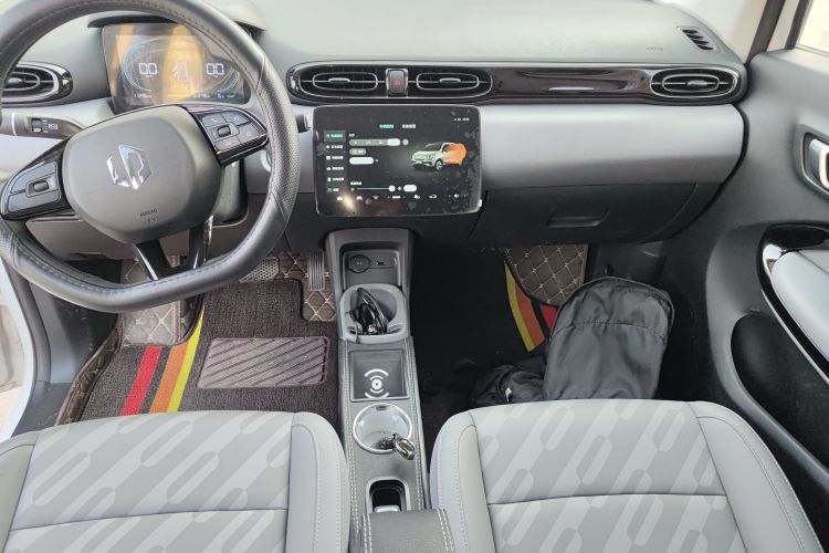 零跑汽车 零跑T03 2025款 310舒享版中控内饰16