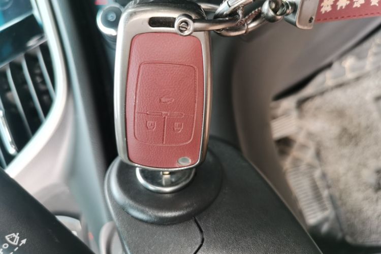 别克 英朗 2019款 18T 自动互联精英型 国VI中控内饰7001