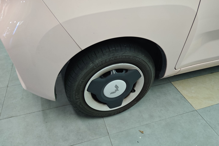 五菱汽车 宏光MINIEV 2022款 马卡龙臻享款 磷酸铁锂车身外观6007