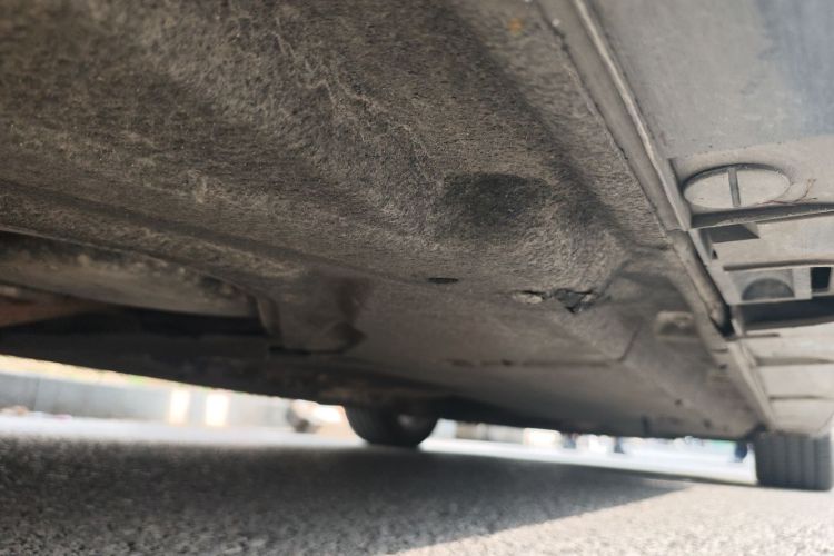 奥迪A6L 2018款 30周年年型 35 TFSI 时尚型局部细节9002