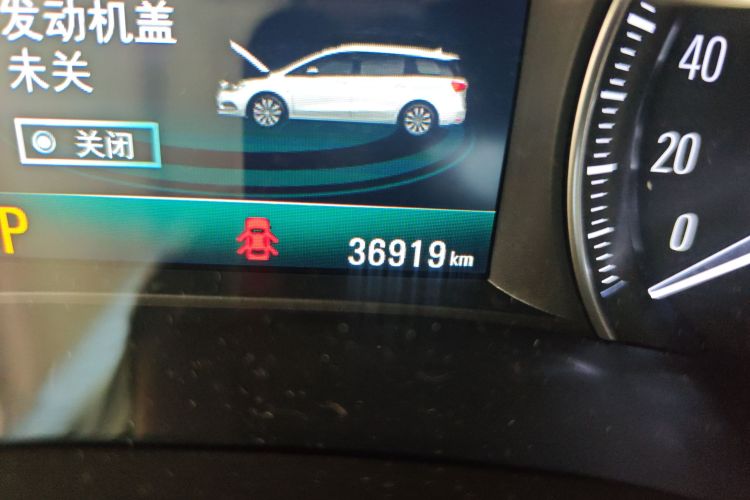 别克GL6 2018款 18T 5座豪华型中控内饰15