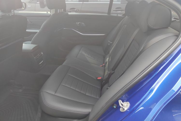 宝马3系 2020款 改款 325Li M运动曜夜套装中控内饰21