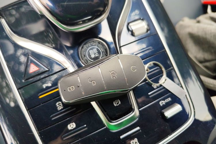 比亚迪 秦PLUS 2021款 DM-i 55KM 旗舰型中控内饰11