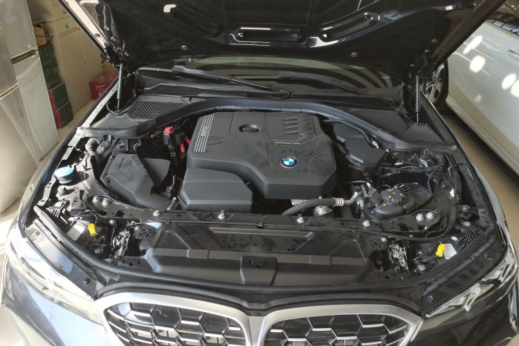 宝马3系 2023款 325Li M运动套装局部细节24