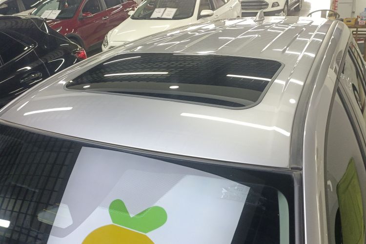 丰田 卡罗拉锐放 2023款 2.0L 精英版局部细节57