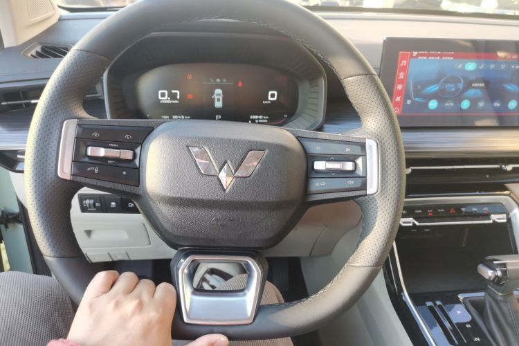 五菱汽车 五菱星辰 2021款 1.5T CVT星曜版中控内饰13